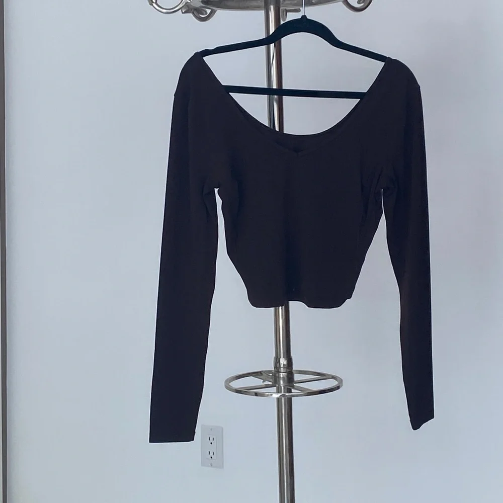 Lululemon top